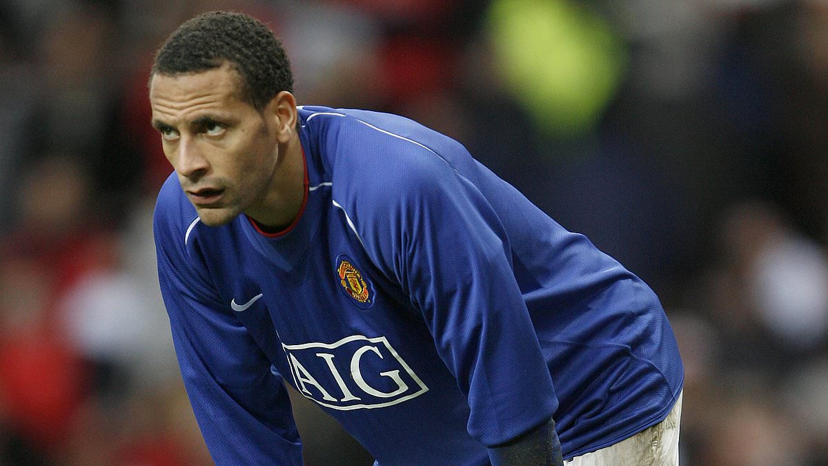 Rooney: Ferguson Refused to Speak to Manchester United Players for Two Weeks After 2008 Cup Defeat