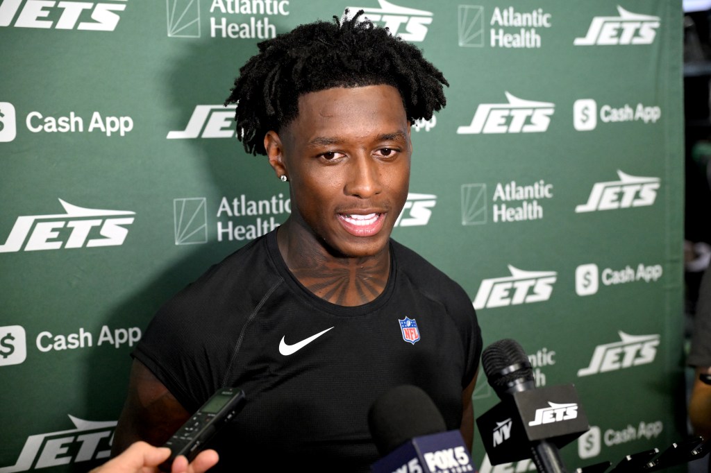 Jets say they’re ‘extremely close’ to breakthrough as 0-3 start heads into Monday night vs Dolphins