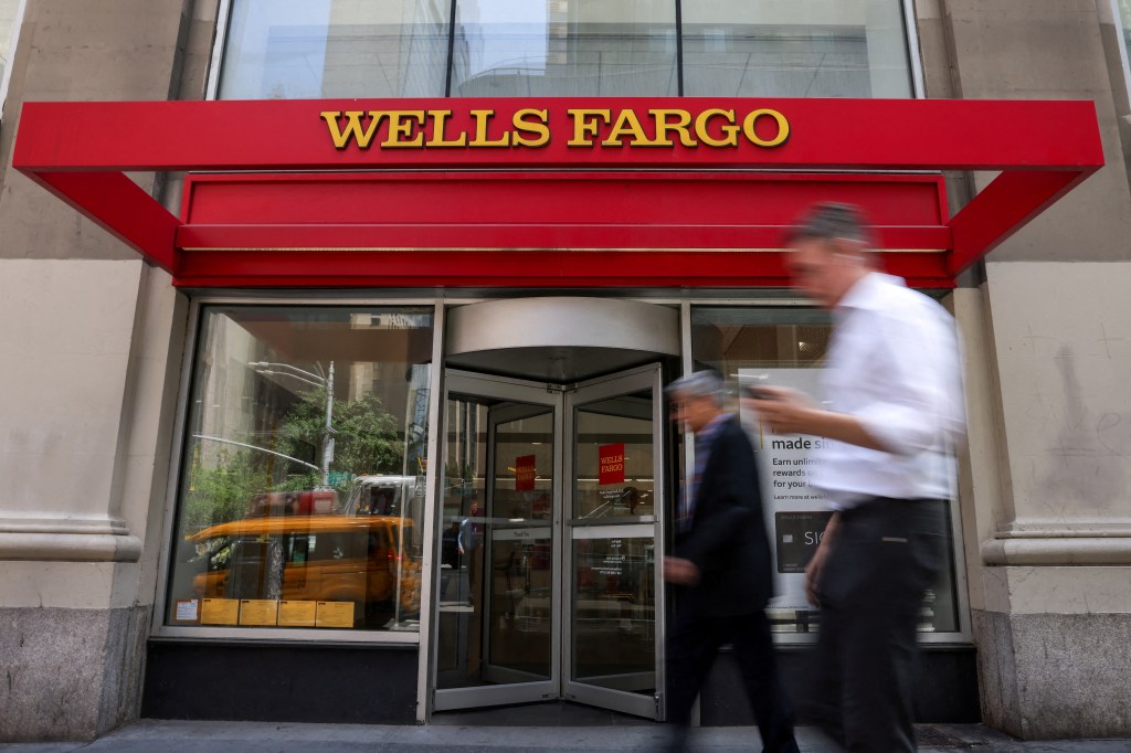 Wells Fargo Banker Barred in China for Months Returns to U.S. After Exit Ban Lifted