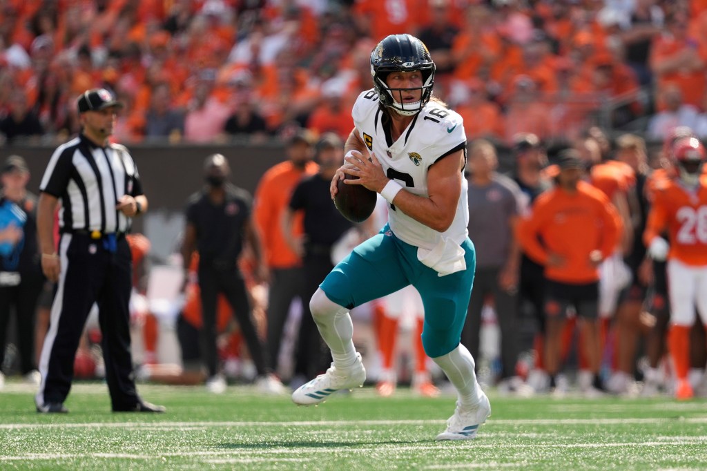 Daniel Jones emerges as unexpected fantasy football savior after Joe Burrow injury