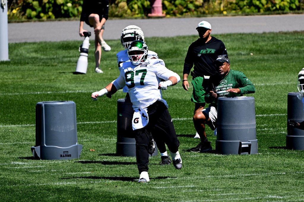 Harrison Phillips braces for first divisional meeting with Josh Allen