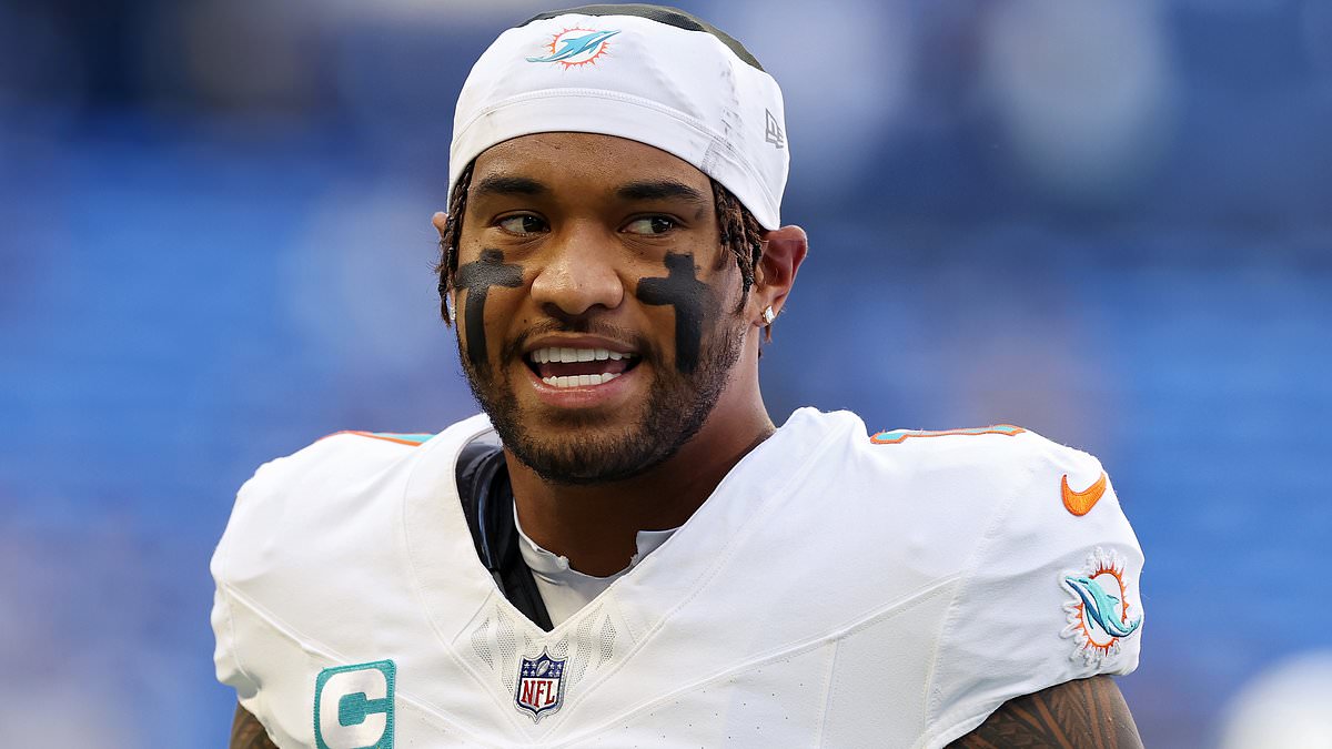 Mike McDaniel Criticizes Tua Tagovailoa After Dolphins' 33-8 Season-Opening Loss