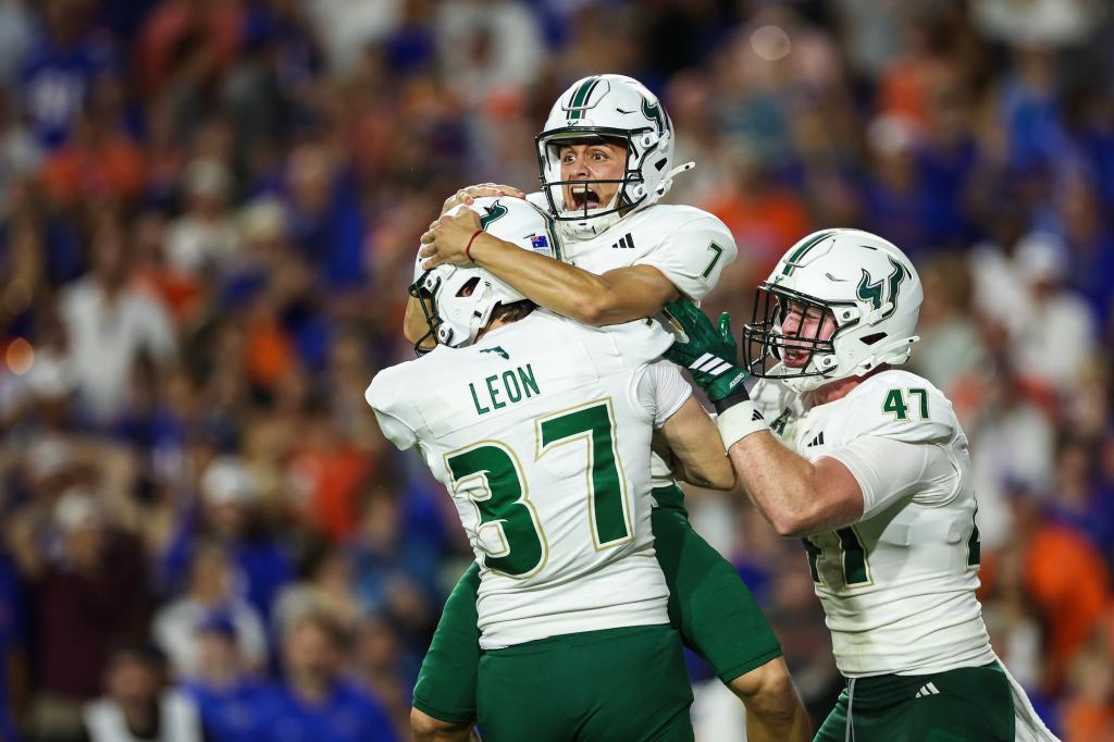 Week 3 College Football Picks: South Florida, Memphis and Western Michigan Among Best Bets