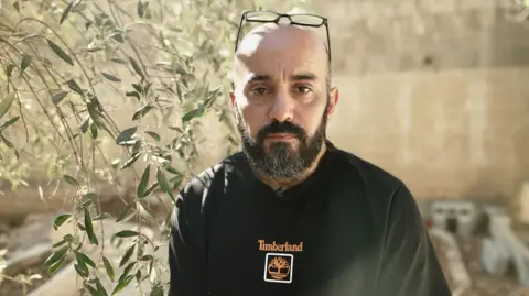 Palestinian state recognition by UK and France welcomed amid fears of annexation