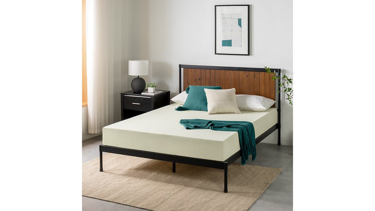 Zinus memory foam mattress