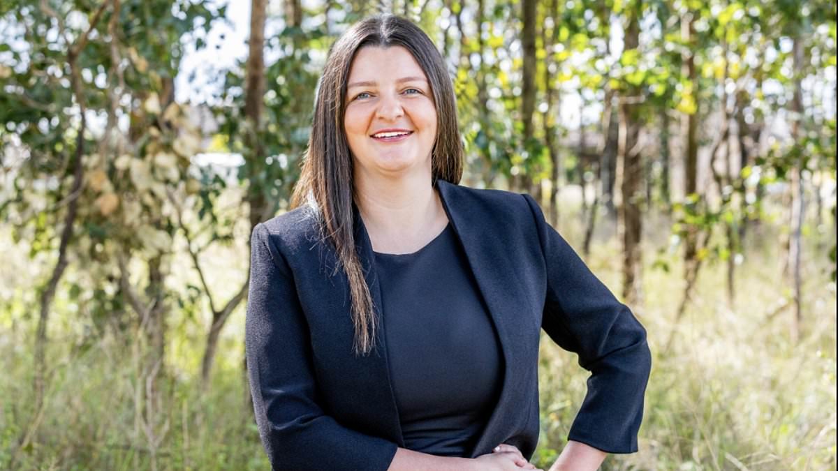 Sydney real estate agent suspended, fined after buying vulnerable man’s home for half its value