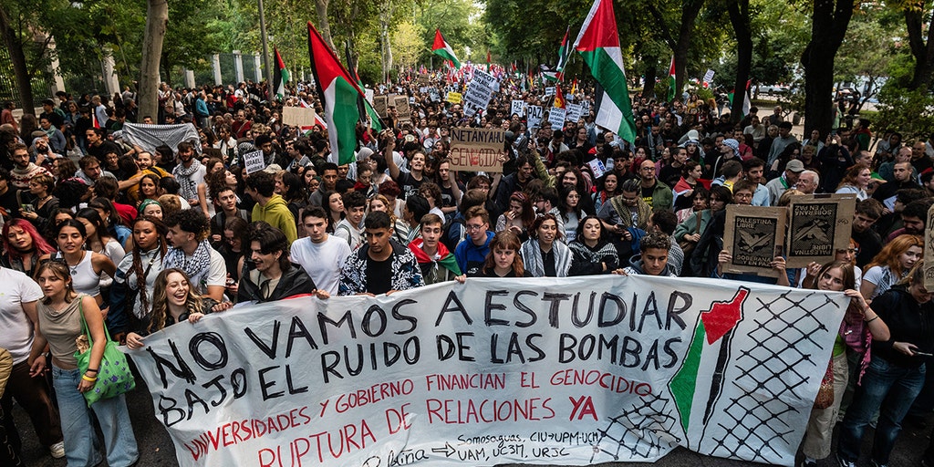 Spain’s prime minister faces international backlash over nuclear-threat remarks toward Israel