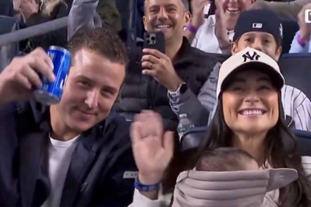 Rizzo with family at the game