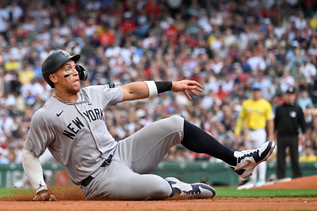 FanDuel offers new-customer 'Bet $5, get $300' bonus for Yankees-Twins matchup