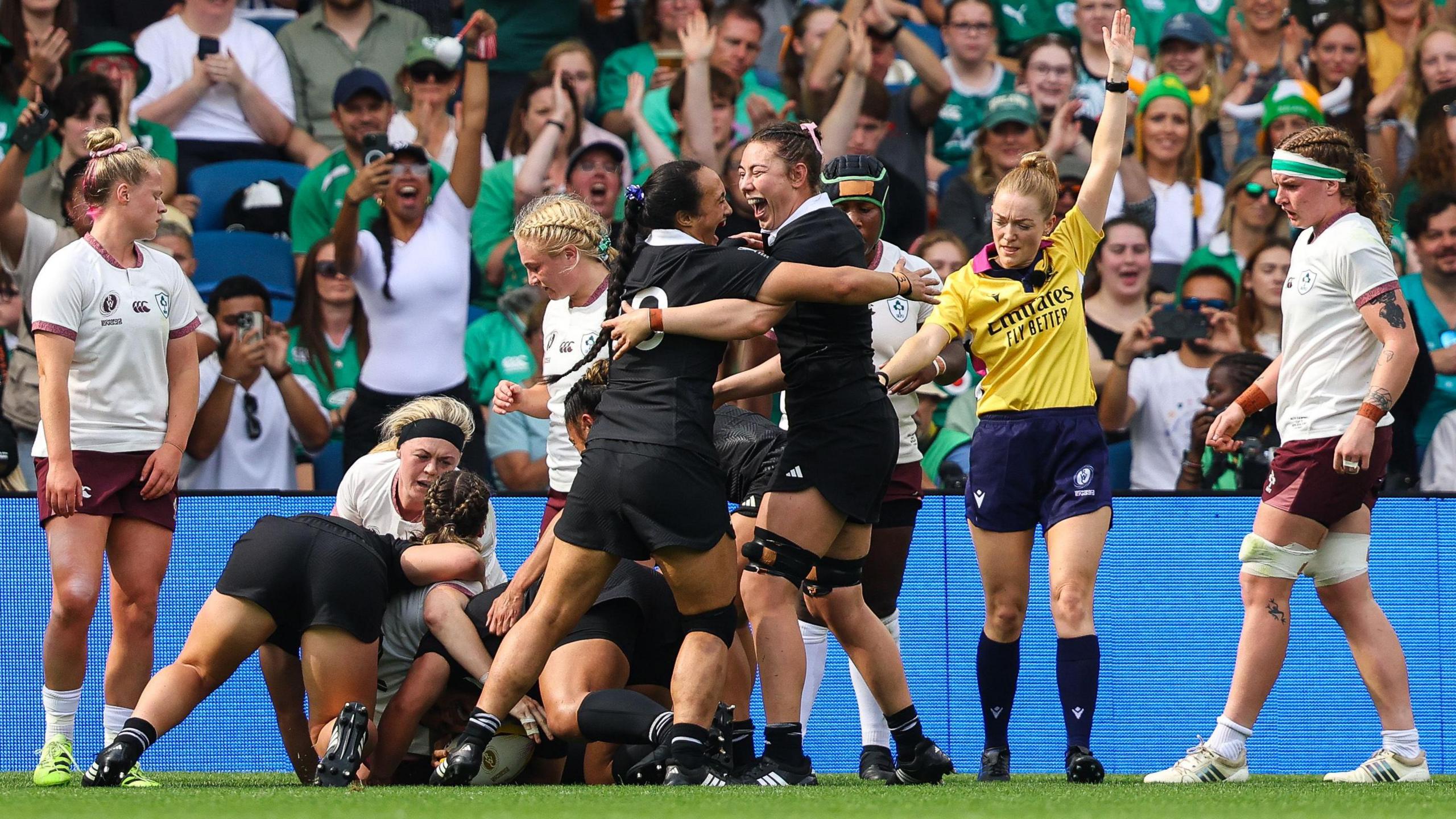 New Zealand 40, Ireland 0 — Black Ferns top Pool C as 18-year-old Sorensen-McGee nets hat-trick