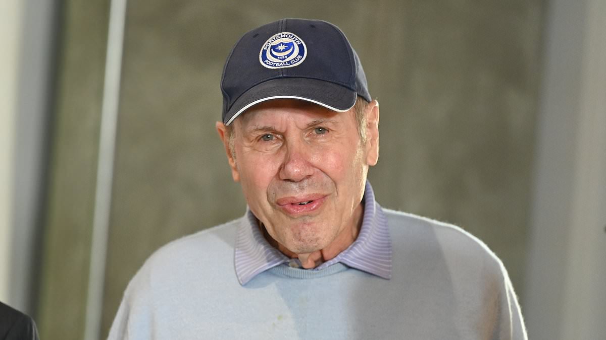 Ex-Disney CEO Michael Eisner slams leadership over Jimmy Kimmel suspension