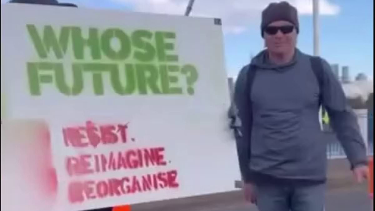 Climate-change protesters block major Melbourne bridge, causing traffic delays