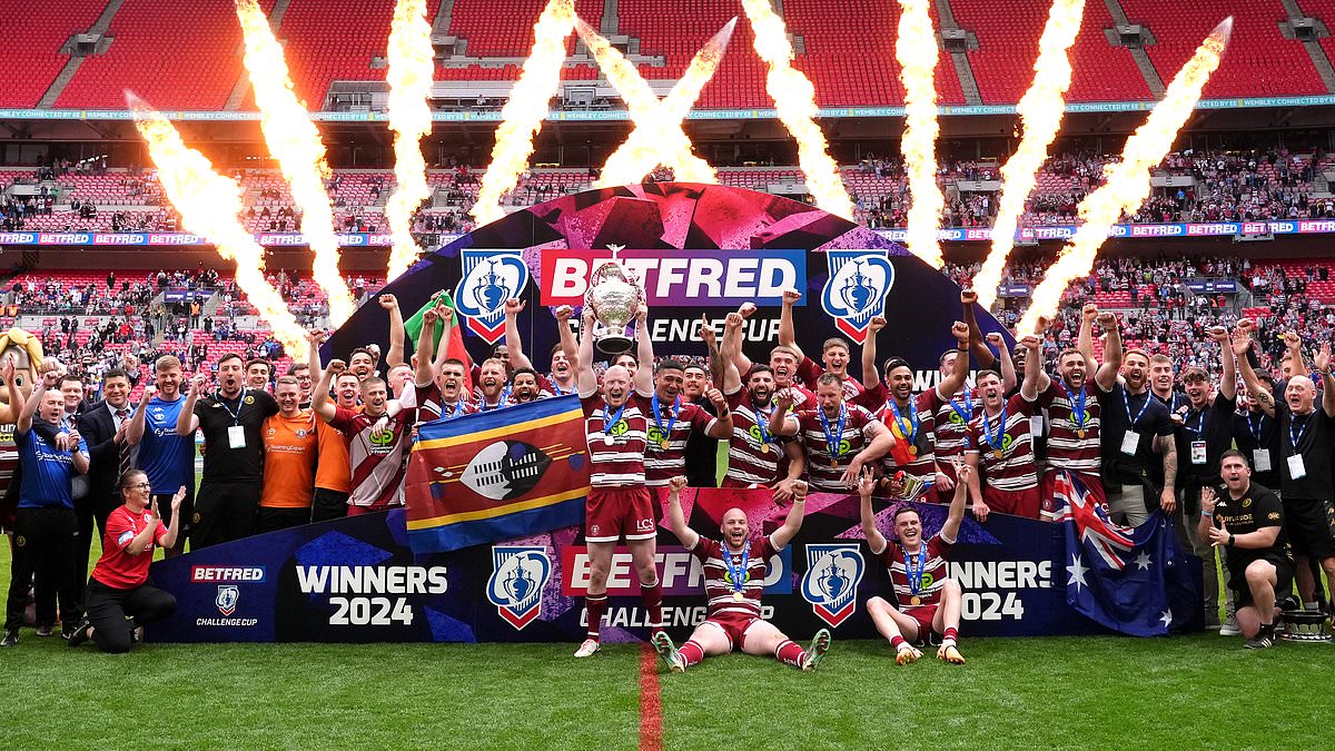 Wigan’s football and rugby clubs bury old enmity and launch off-field alliance
