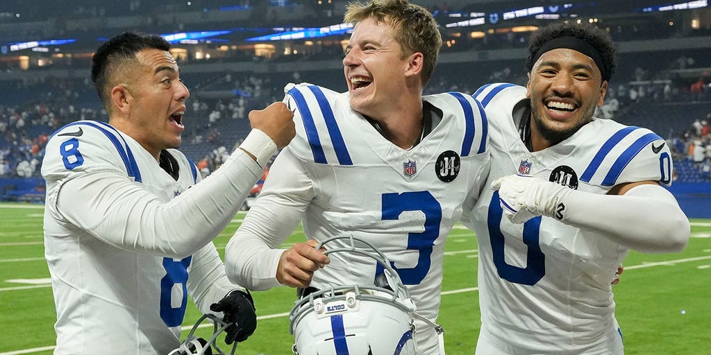 Colts Win on Late Penalty as Shrader Converts Untimed Field Goal to Beat Broncos 29-28