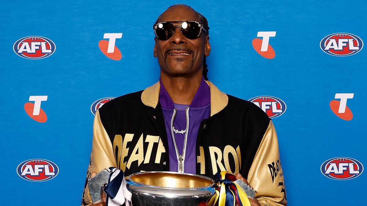 AFL defends Snoop Dogg Grand Final performance amid media-access controversy