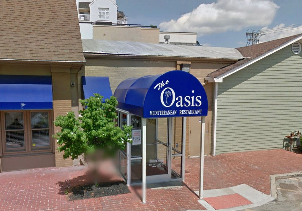 Kentucky restaurant fined $25,000 for refusing Navy veteran with service dog