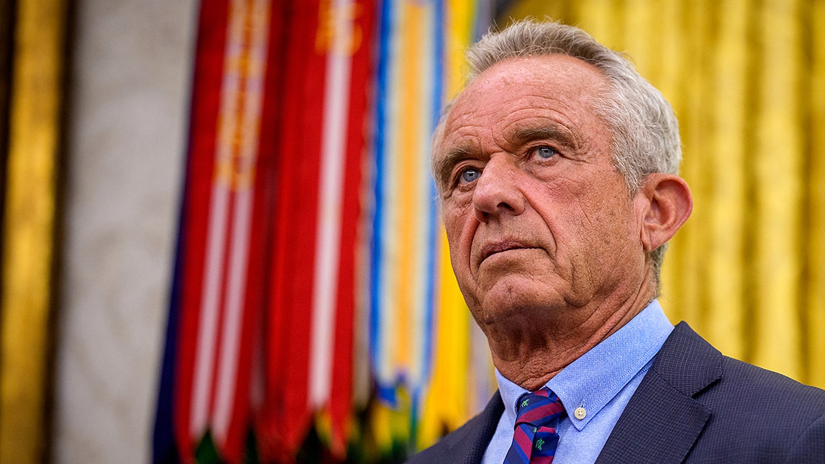 HHS and FDA Send Thousands of Warning Letters to Drug Makers in Crackdown on Alleged Misleading Advertising