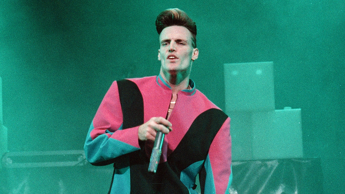 Vanilla Ice onstage