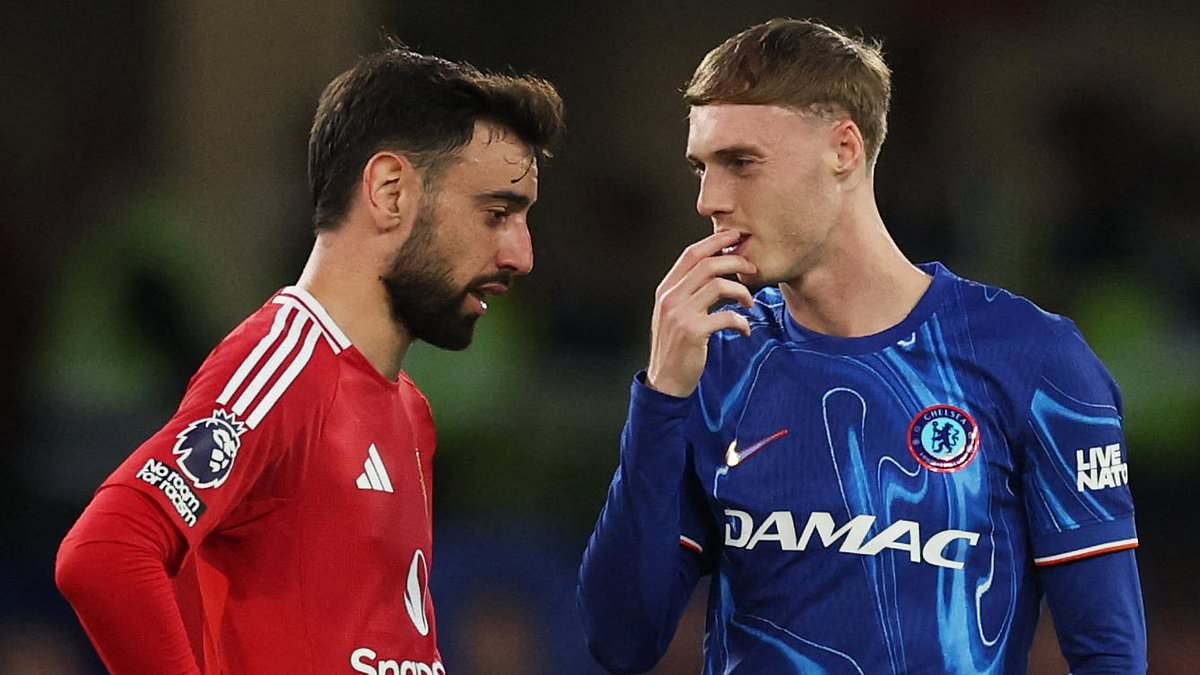 Man United warn fans over 'rent boy' chants ahead of Chelsea clash