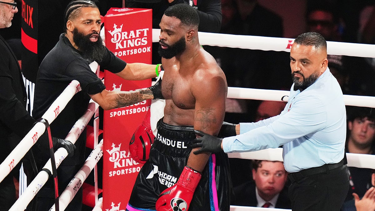 Tyron Woodley in his corner after the fight