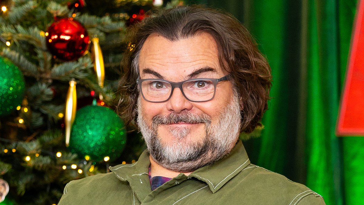 Jack Black falls for Australian prank on Gold Coast during Anaconda reboot