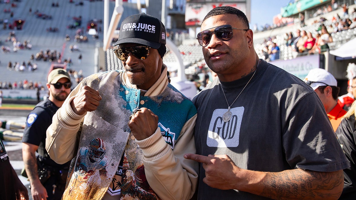 Shawne Merriman at event