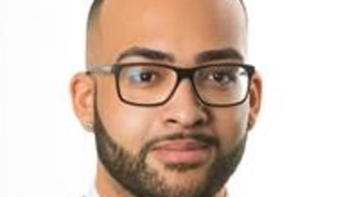 Labour councillor defects to Reform UK, the first sitting Labour defection to the party in England