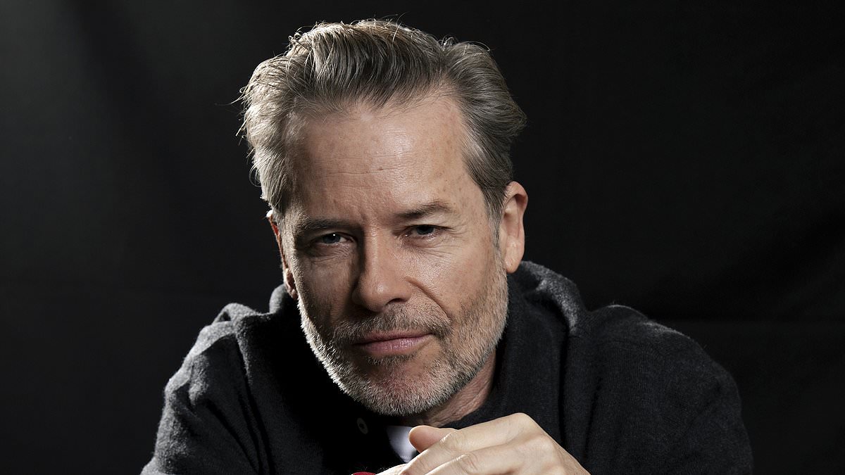 Guy Pearce says his mother made him the man of the house at eight after dad's plane crash