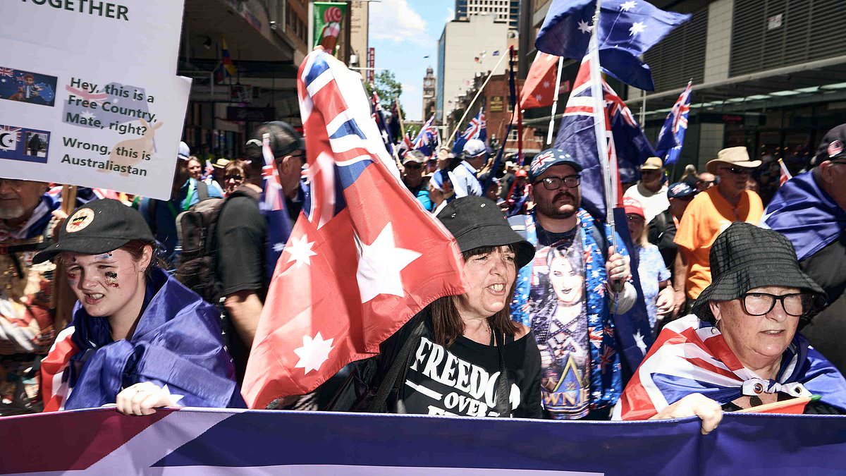 Albanese condemns anti-immigration protests as Bondi Beach attack memory weighs on weekend demonstrations