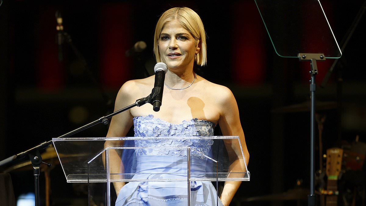 Selma Blair honored with CineHealth Lifetime Achievement Award amid MS battle
