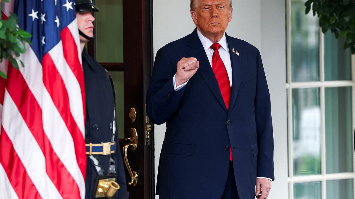 Trump imposes 25% tariff on non-U.S. heavy trucks