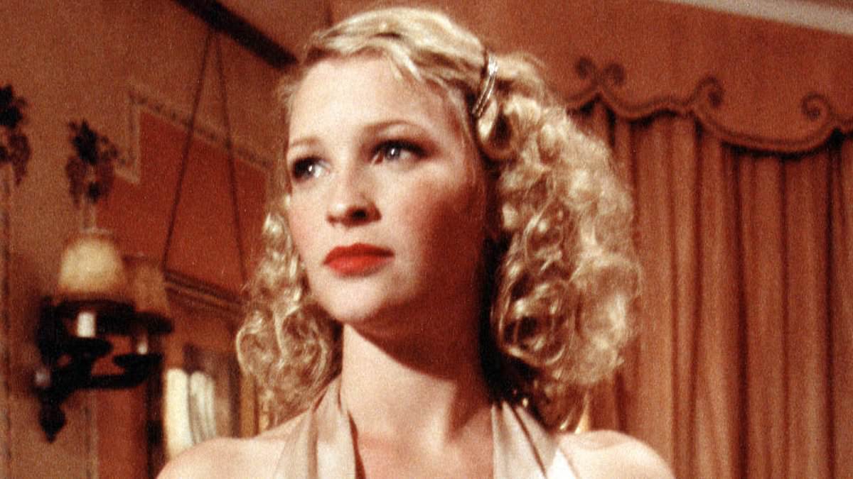 Joanna Page says she faced predatory behavior in her twenties from directors and colleagues