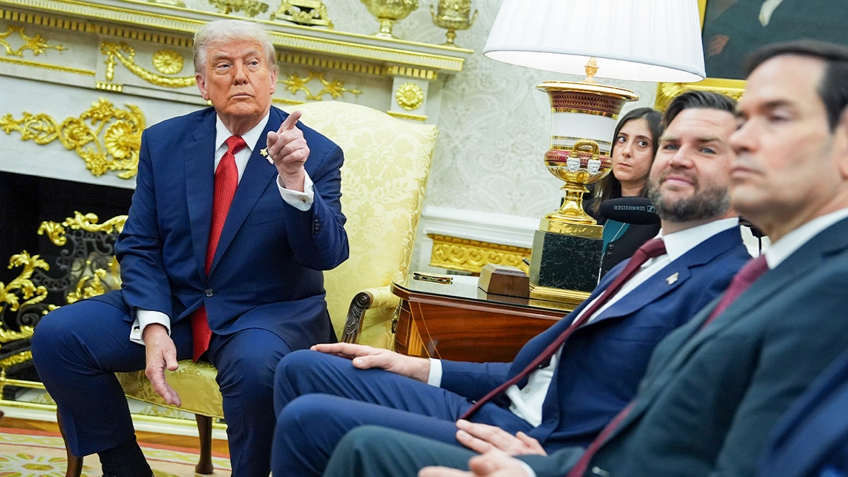 Trump Oval Office Sept 25, 2025