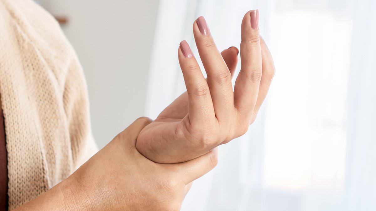Practical steps to ease carpal tunnel and other common health concerns, Dr Ellie says