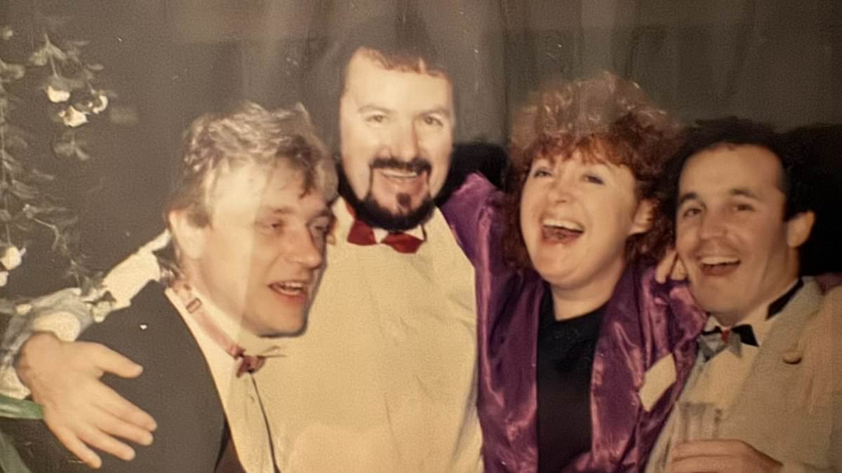 Geoff Ayling, famed Australian jingle writer behind Bing Lee and Tip Top, dies at 85