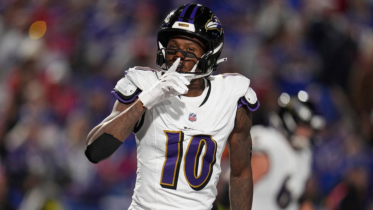Baltimore Ravens wide receiver DeAndre Hopkins after scoring
