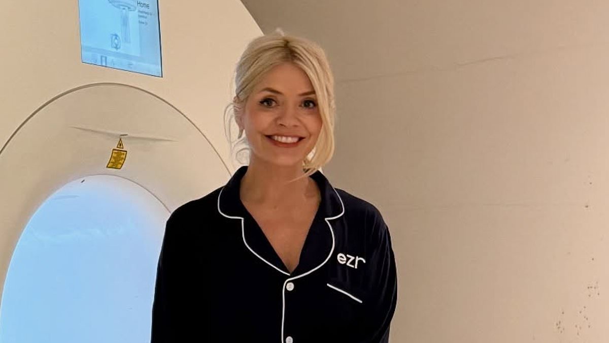 Holly Willoughby undergoes MRI scan for peace of mind to check for early signs of cancer