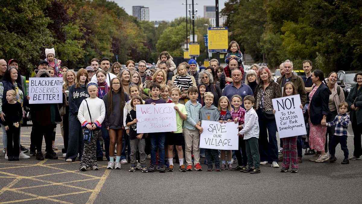 Celebrities join locals to oppose 45-home Blackheath development
