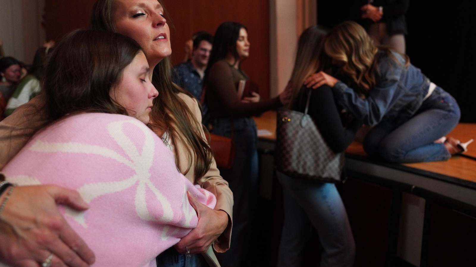 Christian Influencers Teach Faith Online as Gen Z and Millennials Seek Answers