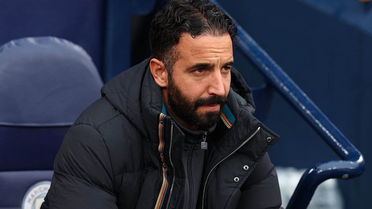 Paddy Power enlists Alan Curbishley in social media jab at Manchester United and Ruben Amorim