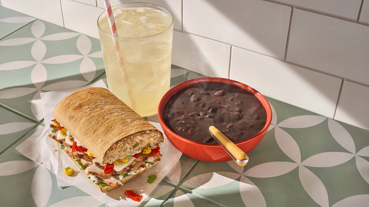 Panera rolls out six fall items, revives soups as it shifts bread strategy