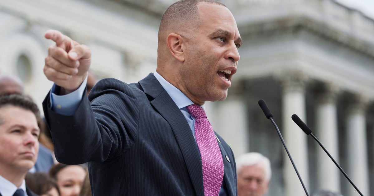 House Democrats Demand Resignation of FCC Chair Over Kimmel Suspension