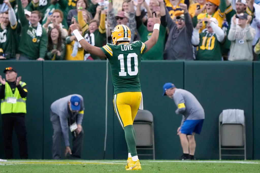 Fanatics Sportsbook rolls out season-long FanCash promotion ahead of Thursday Night Football