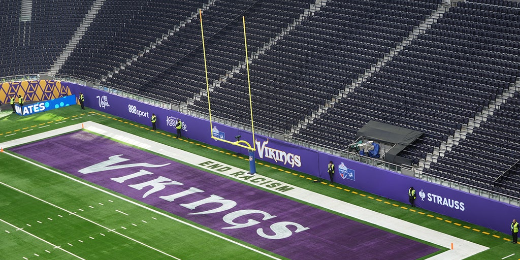 Vikings' team plane forced to turn back en route to Giants game due to mechanical issue