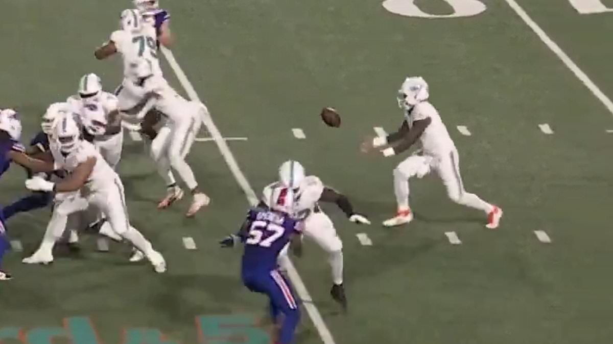 Tagovailoa fumbles early as Dolphins rally to tie Bills at halftime amid online mockery