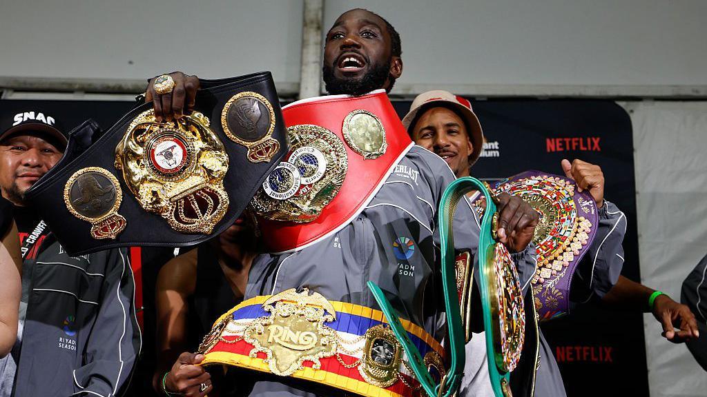 Terence Crawford dethrones Canelo, becomes first man undisputed in three divisions