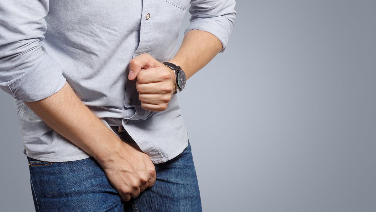 Foamy urine linked to higher dementia risk, Swedish study finds