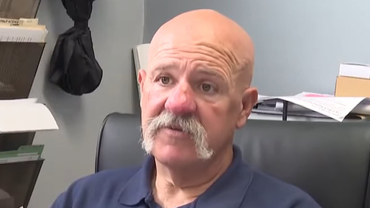 Kentucky paramedics risk licenses after saving man from deadly snake bite with antivenom