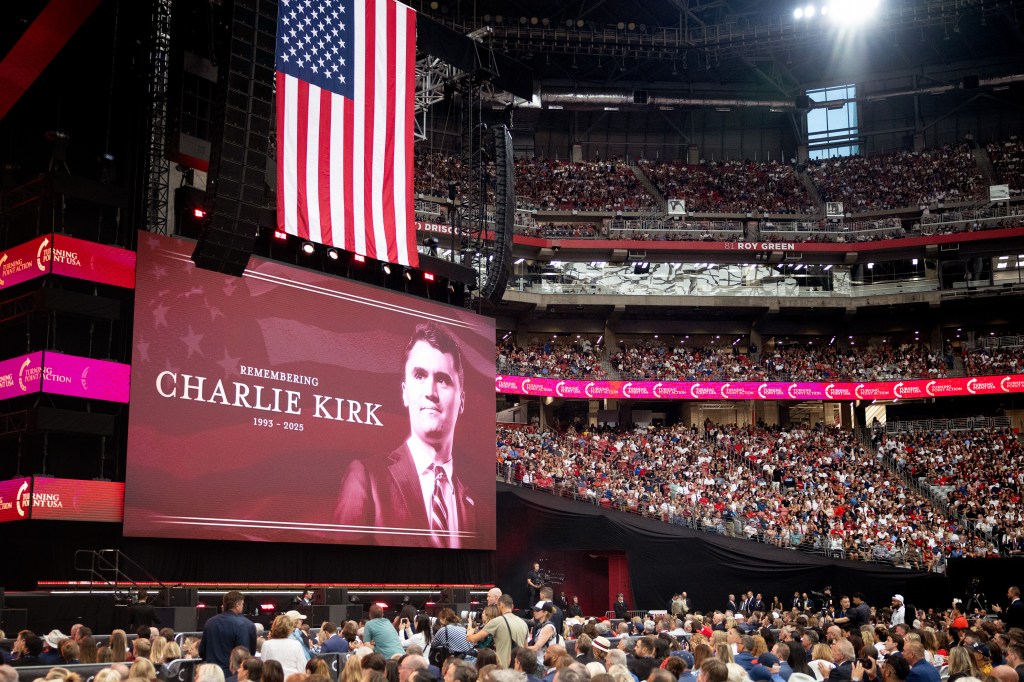 Cubs rookie Matt Shaw defends decision to attend Charlie Kirk memorial; back in lineup vs Mets