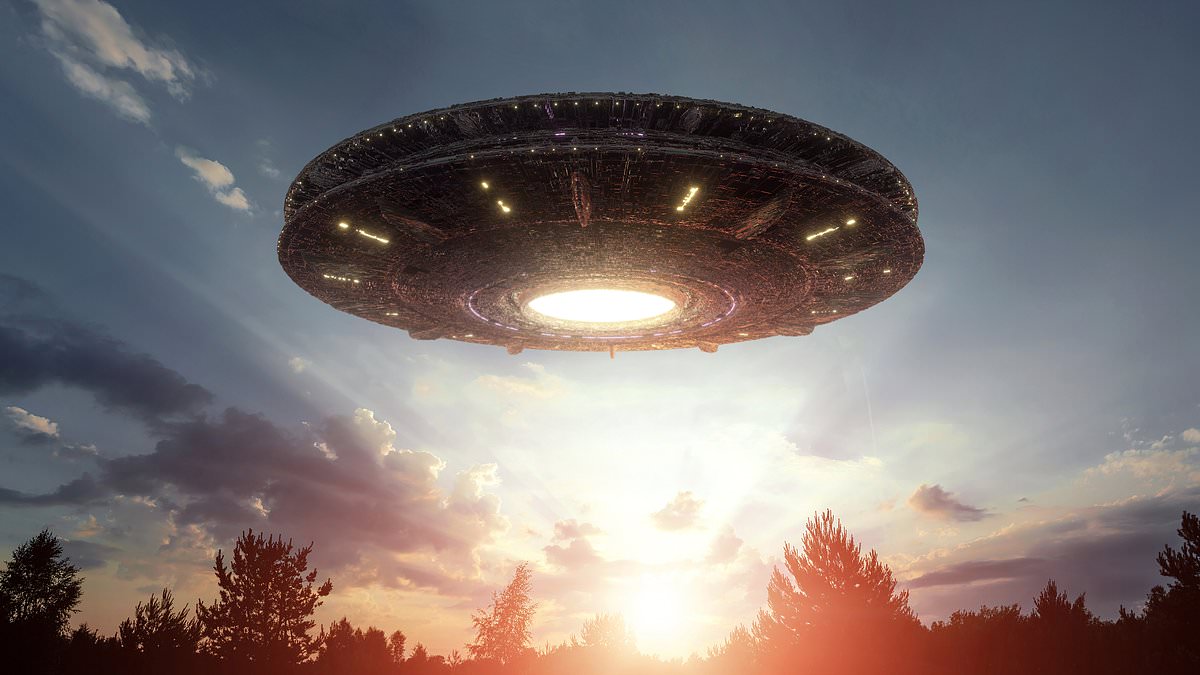 Imperial College scientist advances directed panspermia hypothesis for origin of life on Earth